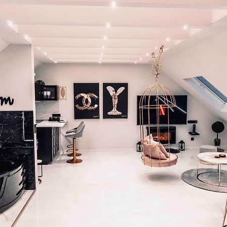 Exquisites Loft Mit Whirlpool Hagen (Arnsberg) Exterior foto